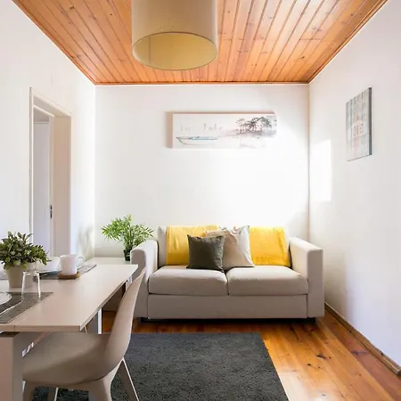 Down Chiado Easy Lisboa