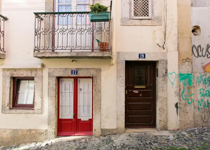 Down Chiado Easy Лісабон