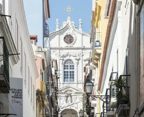 Down Chiado Easy Апартаменти Лісабон